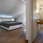 Mythos B&B 아그로폴리