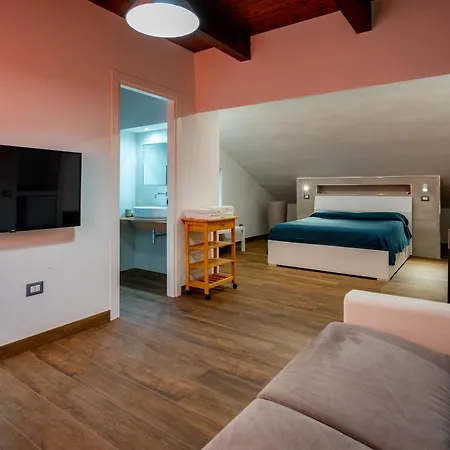 Bed & Breakfast Mythos