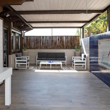 Bed & Breakfast Mythos