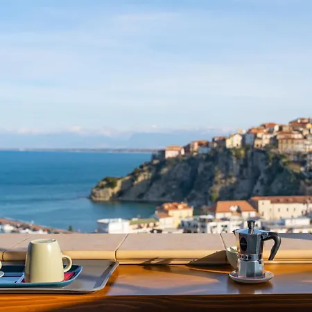 Bed & Breakfast Mythos 4*